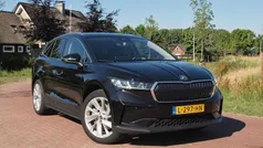 Zwart Gebruikt 2021 Skoda Enyaq iV SUV | € 28.245 (Eerlijke prijs)