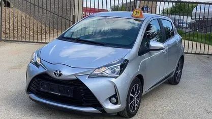 Occasion Toyota Yaris 2019 Grijs Sedan
