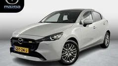 Grijs Gebruikt 2024 Mazda 2 Exclusive-Line Hatchback | € 21.450 (Goede deal)