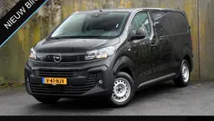 Zwart Nieuw 2025 Opel Vivaro-e Combi Van | € 39.495 (Eerlijke prijs)