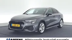Grijs Gebruikt 2021 Audi A3 S-Line Sedan | € 28.949 (Eerlijke prijs)