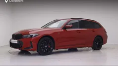 Rood Gebruikt 2024 BMW 330e M Sport Stationwagen | € 49.895 (Super prijs)
