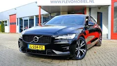 Gebruikt 2021 Volvo S60 R-Design Sedan | € 30.950 (Goede deal)