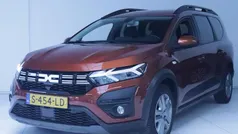 Bruin Gebruikt 2023 Dacia Jogger Expression MPV | € 18.495 (Eerlijke prijs)