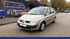 Beige Gebruikt 2006 Renault Scénic II Dynamique MPV | € 1.095 (Goede deal)