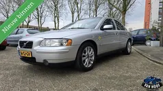 Grijs Gebruikt 2006 Volvo S60 Summum Sedan | € 3.749 (Goede deal)