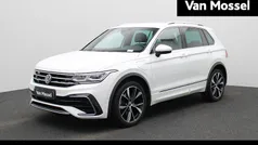 Wit Gebruikt 2023 VW Tiguan Pro SUV | € 37.700 (Eerlijke prijs)