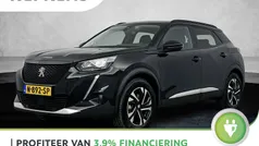 Zwart Gebruikt 2022 Peugeot e-2008 Allure SUV | € 19.700 (Eerlijke prijs)