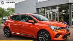 Gebruikt 2021 Renault Clio V Intens Hatchback | € 15.495 (Eerlijke prijs)