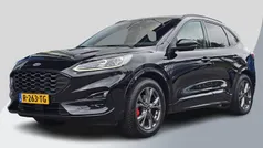 Zwart, metallic lak Gebruikt 2021 Ford Kuga ST-Line SUV | € 24.800 (Eerlijke prijs)