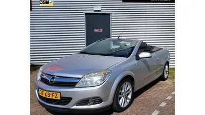 Grijs Gebruikt 2007 Opel Astra Cabriolet Cabriolet | € 3.945 (Eerlijke prijs)