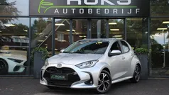 Gebruikt 2025 Toyota Yaris Hybrid Hatchback | € 28.950 (Eerlijke prijs)