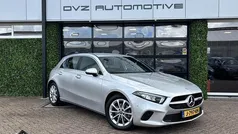 Grijs Gebruikt 2019 Mercedes A200 Premium Hatchback | € 20.950 (Goede deal)