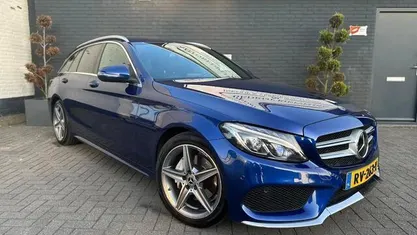 Blauw Gebruikt 2017 Mercedes C220 AMG Stationwagen | € 22.950 (Eerlijke prijs)