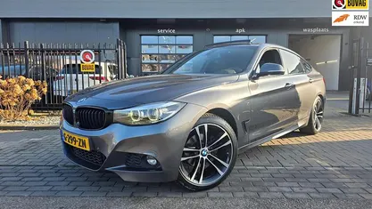 Occasion BMW 320 Executive 184 PK (135 kW) 2020 Grijs Hatchback