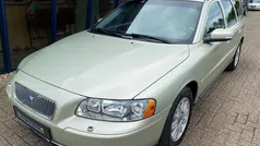 Bruin Gebruikt 2006 Volvo V70 Kinetic Stationwagen | € 8.344 (Eerlijke prijs)
