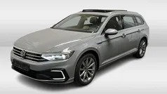 Grijs Gebruikt 2022 VW Passat Business Stationwagen | € 24.950 (Eerlijke prijs)