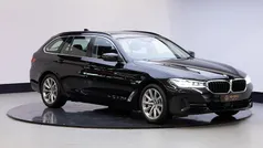Zwart Gebruikt 2023 BMW 530e Executive Stationwagen | € 43.945 (Goede deal)