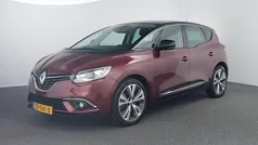 Rood Gebruikt 2019 Renault Scénic IV Intens MPV | € 15.945 (Eerlijke prijs)