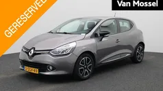 Gebruikt 2013 Renault Clio IV Expression Hatchback | € 6.900 (Eerlijke prijs)