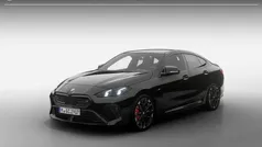 Saphirschwarz metallic (zwart metallic) Nieuw 2025 BMW M235 M Sport Coupé | € 92.545 (Eerlijke prijs)