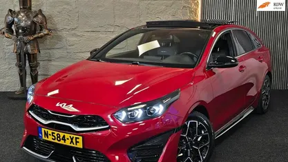 Occasion Kia ProCeed GT-Line 161 PK (118 kW) 2022 Rood Stationwagen
