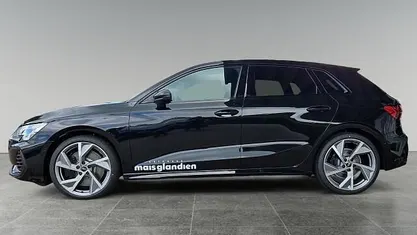 Zwart Occasion 2024 Audi S3 SUV | € 63.170 (Eerlijke prijs)