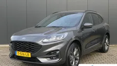 Gebruikt 2023 Ford Kuga ST-Line SUV | € 26.935 (Eerlijke prijs)