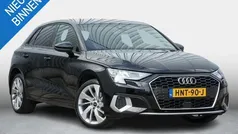 Zwart Gebruikt 2022 Audi A3 Sportback Advanced Hatchback | € 24.950 (Goede deal)
