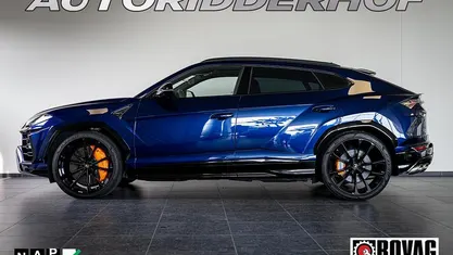 Blauw Gebruikt 2020 Lamborghini Urus SUV | € 249.950 (Eerlijke prijs)