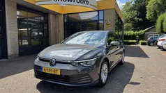 Gebruikt 2021 VW Golf VIII Life Hatchback | € 21.495 (Eerlijke prijs)