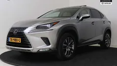 Grijs Gebruikt 2018 Lexus NX300h Luxury Line SUV | € 30.950 (Eerlijke prijs)