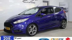 Blauw Gebruikt 2016 Ford Fiesta ST Hatchback | € 12.900 (Eerlijke prijs)