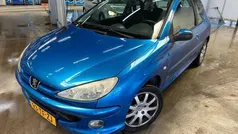 Blauw Gebruikt 2006 Peugeot 206 Hatchback | € 1.150 (Goede deal)