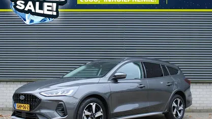 Grijs, metallic lak Occasion 2024 Ford Focus Active X Stationwagen | € 28.035 (Eerlijke prijs)