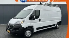 Wit Gebruikt 2023 Opel Movano Van | € 23.950 (Goede deal)