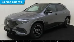 Grijs, metallic lak Gebruikt 2025 Mercedes EQA250+ AMG line SUV | € 48.945 (Eerlijke prijs)