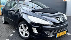 Gebruikt 2010 Peugeot 308 Signature Sky Hatchback | € 2.800 (Eerlijke prijs)