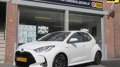 Wit Gebruikt 2020 Toyota Yaris Hybrid Hatchback | € 19.950 (Eerlijke prijs)