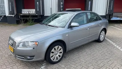 Occasion Audi A4 131 PK (96 kW) 2005 Grijs Sedan