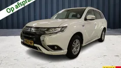 Wit Gebruikt 2020 Mitsubishi Outlander SUV | € 24.900 (Eerlijke prijs)