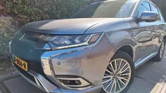 Grijs Gebruikt 2019 Mitsubishi Outlander Instyle SUV | € 13.600 (Super prijs)