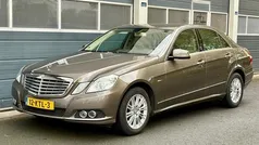 Grijs Gebruikt 2010 Mercedes E200 Business Sedan | € 10.950 (Eerlijke prijs)
