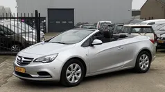 Grijs, metallic lak Gebruikt 2016 Opel Cascada Innovation Cabriolet | € 14.750 (Goede deal)