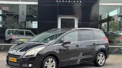 Zwart Gebruikt 2010 Peugeot 5008 MPV | € 1.995 (Eerlijke prijs)