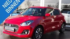 Rood Gebruikt 2023 Suzuki Swift Hatchback | € 20.450 (Eerlijke prijs)