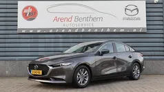 Grijs Gebruikt 2022 Mazda 3 Comfort Sedan | € 29.350 (Eerlijke prijs)