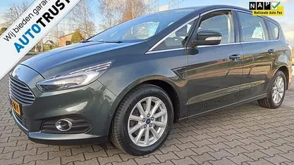 Groen Occasion 2017 Ford S-MAX Vignale MPV | € 21.450 (Super prijs)
