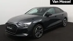 Grijs, metallic lak Gebruikt 2025 Audi A3 Advanced Sedan | € 37.900 (Eerlijke prijs)