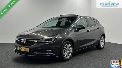 Grijs Occasion 2016 Opel Astra Innovation Hatchback | € 7.000 (Eerlijke prijs)